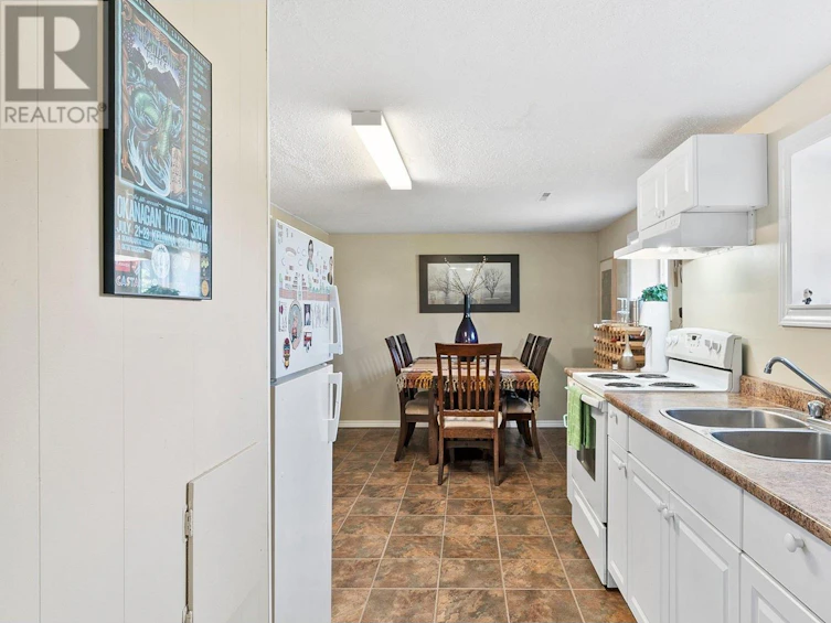 958 Stockwell Avenue, Kelowna, BC, V1Y 6W2 - 22