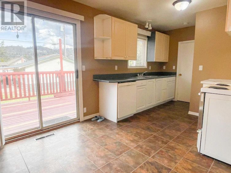 958 Stockwell Avenue, Kelowna, BC, V1Y 6W2 - 9