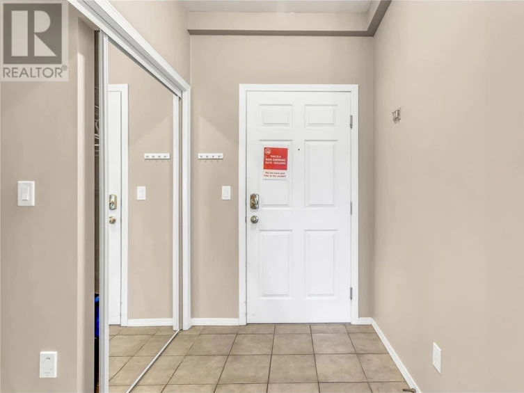 428-1088 Sunset Drive, Kelowna, BC, V1Y 9W1 - 9