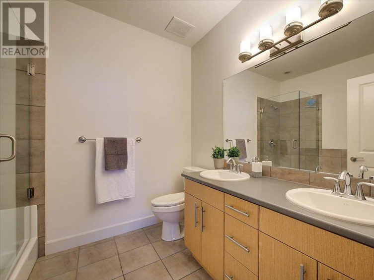 403-457 West Avenue, Kelowna, BC, V1Y 4Z3 - 16
