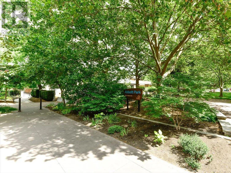 403-457 West Avenue, Kelowna, BC, V1Y 4Z3 - 28