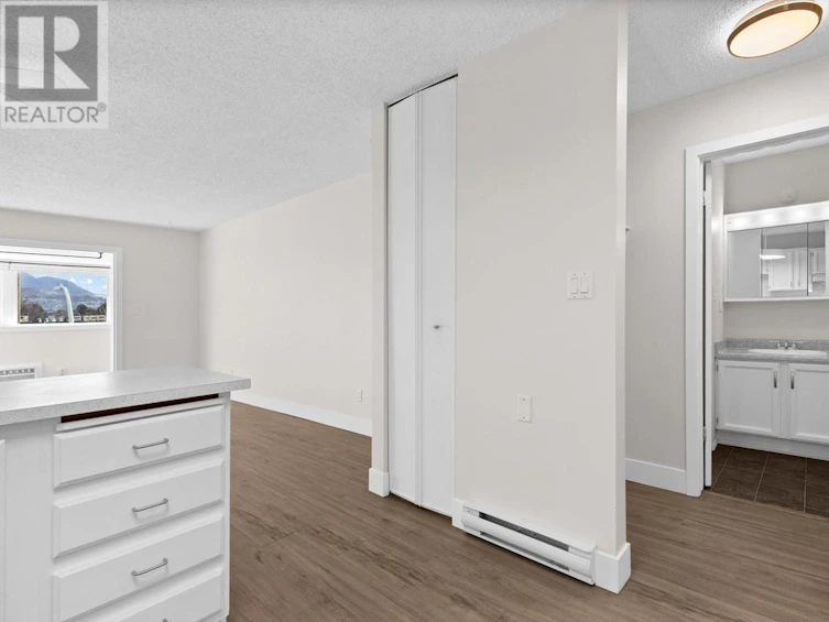 307-1685 Ufton Court, Kelowna, BC, V1Y 8G7 - 20