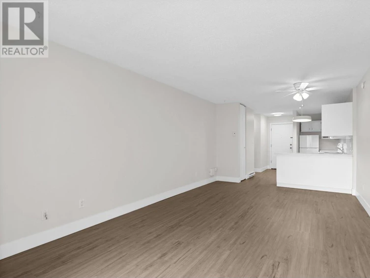 307-1685 Ufton Court, Kelowna, BC, V1Y 8G7 - 3