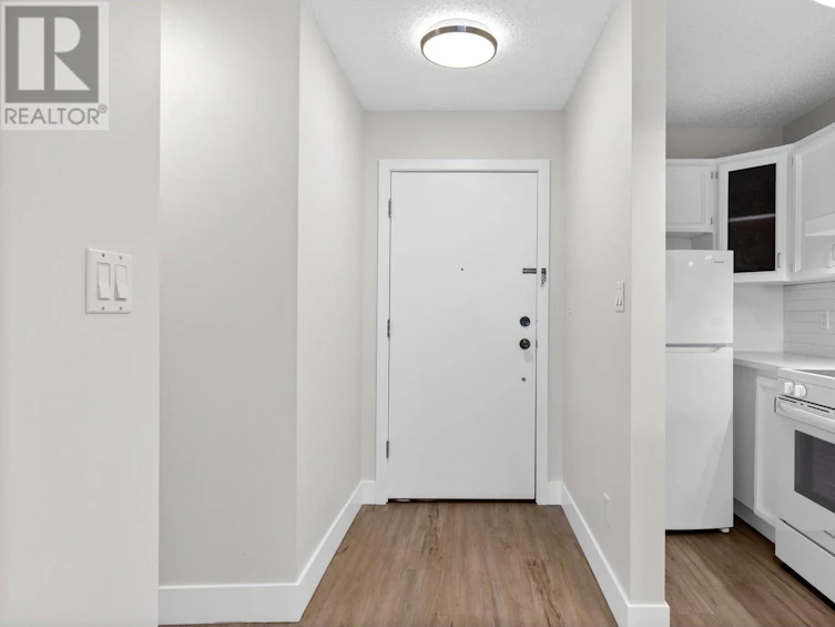 307-1685 Ufton Court, Kelowna, BC, V1Y 8G7 - 8