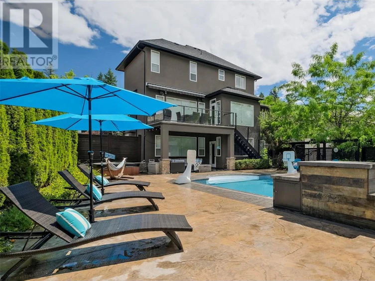 1088 Peak Point Drive, West Kelowna, BC, V1Z 4A9