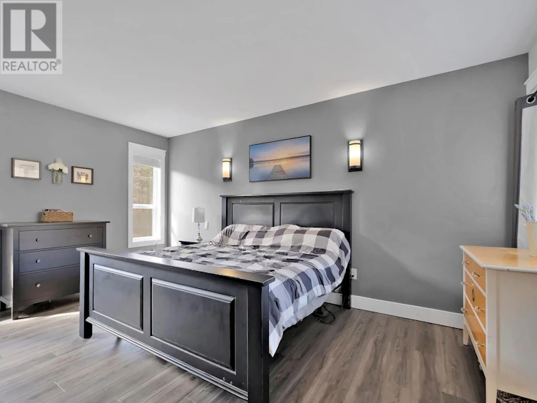 1088 Peak Point Drive, West Kelowna, BC, V1Z 4A9 - 24