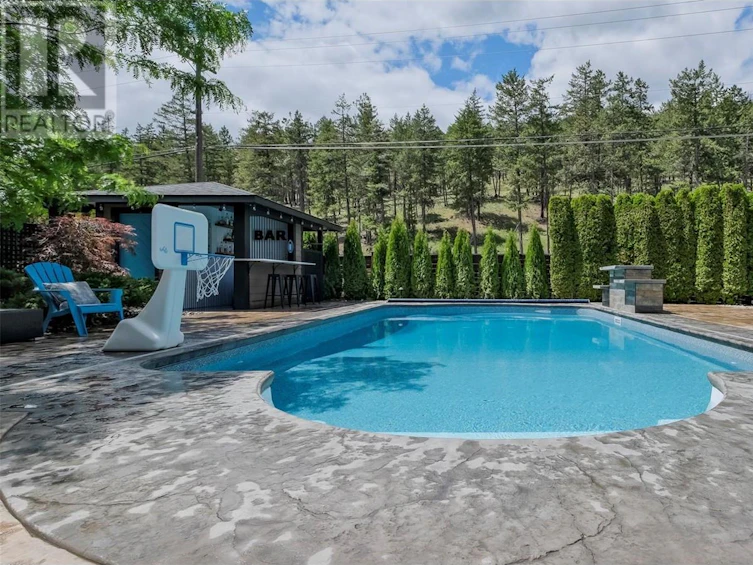 1088 Peak Point Drive, West Kelowna, BC, V1Z 4A9 - 40