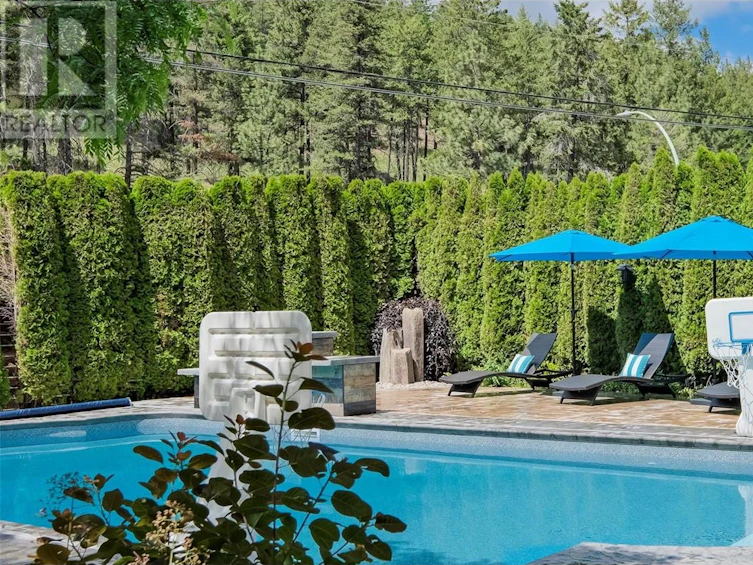1088 Peak Point Drive, West Kelowna, BC, V1Z 4A9 - 44