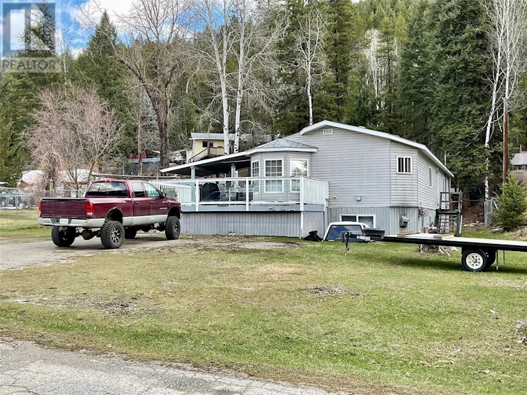 786 Strathmore Avenue, Greenwood, BC, V0H 1J0
