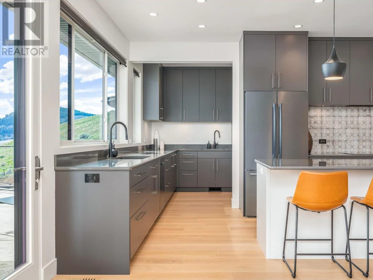 104 Silversage Lookout Court, Vernon, BC, V1H 2J2 - 11