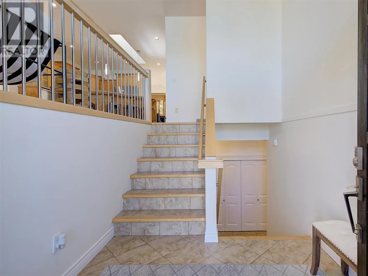 812 Kuipers Crescent, Kelowna, BC, V1W 5C9 - 6