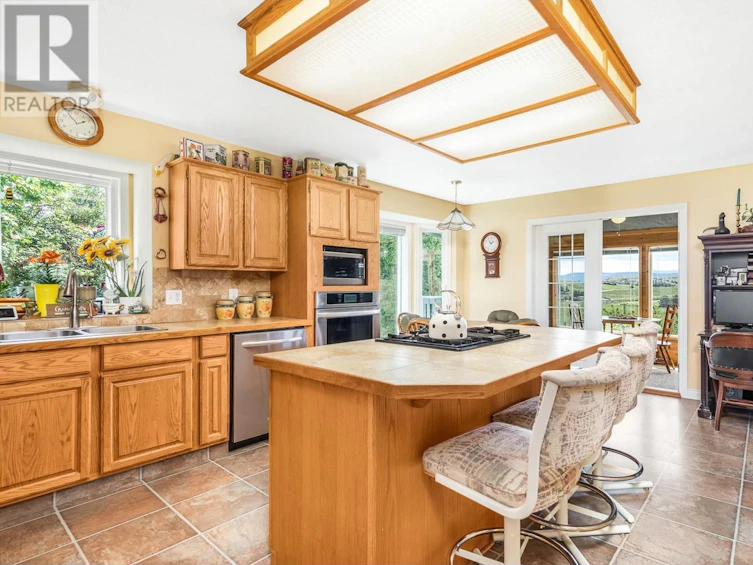 9802 Buchanan Road, Coldstream, BC, V1B 3B6 - 25