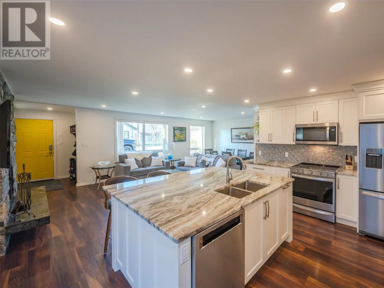 566 Church Avenue, Oliver, BC, V0H 1T0 - 16