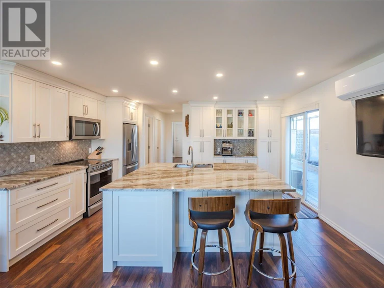 566 Church Avenue, Oliver, BC, V0H 1T0 - 14