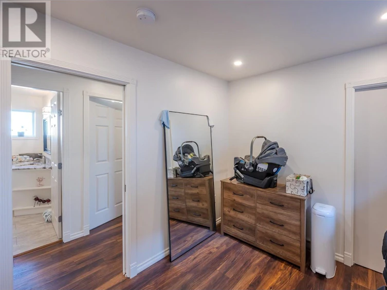 566 Church Avenue, Oliver, BC, V0H 1T0 - 21