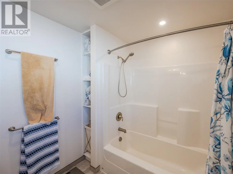 566 Church Avenue, Oliver, BC, V0H 1T0 - 24