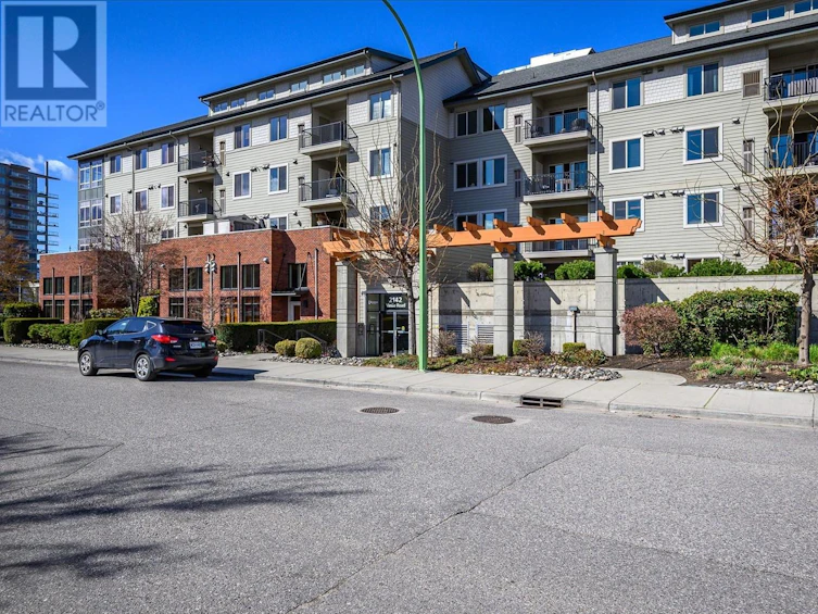 211-2142 Vasile Road, Kelowna, BC, V1Y 6H5