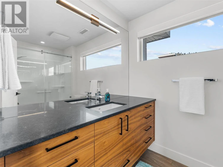 3354 Vineyard View Drive, West Kelowna, BC, V4T 3M3 - 48
