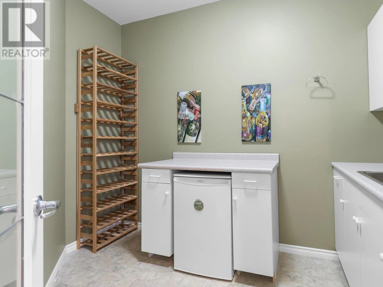 6-4520 Gallaghers Lookout, Kelowna, BC, V1W 3Z8 - 38