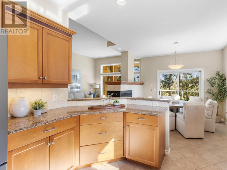 6-4520 Gallaghers Lookout, Kelowna, BC, V1W 3Z8 - 11