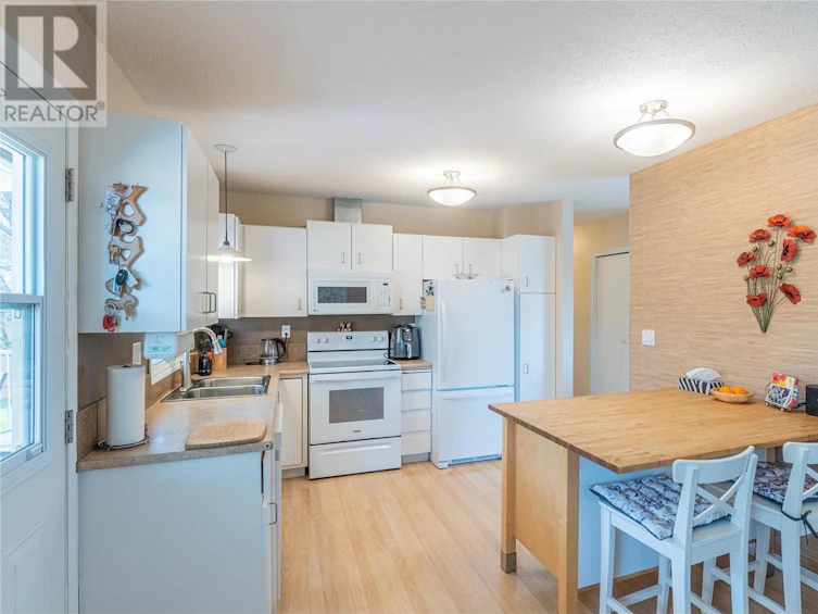 809 Fleming Drive, Kamloops, BC, V1S 1B6 - 14