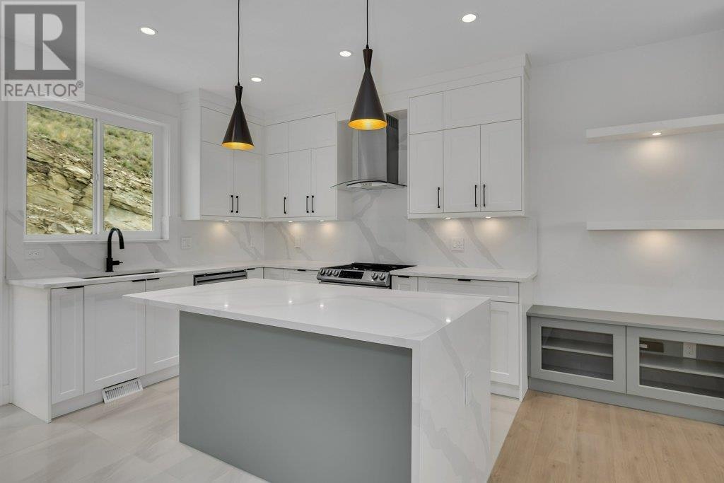 2834 Copper Ridge Drive, West Kelowna, BC, V4T 0E7 - 4