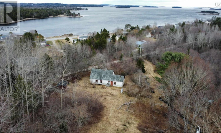 52 Adelia Road