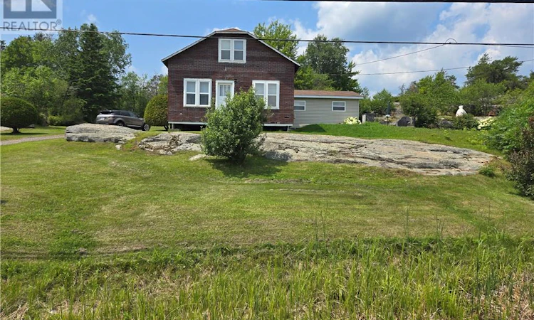 295 Riverside Road