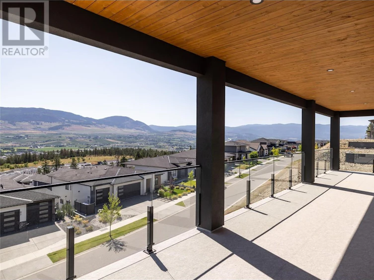 709 Carleton Street, Kelowna, BC, V1V 0J2 - 30