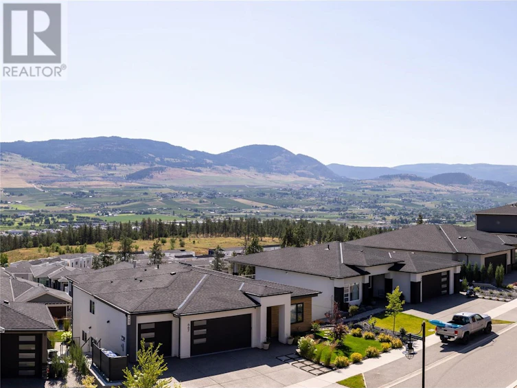 709 Carleton Street, Kelowna, BC, V1V 0J2 - 35