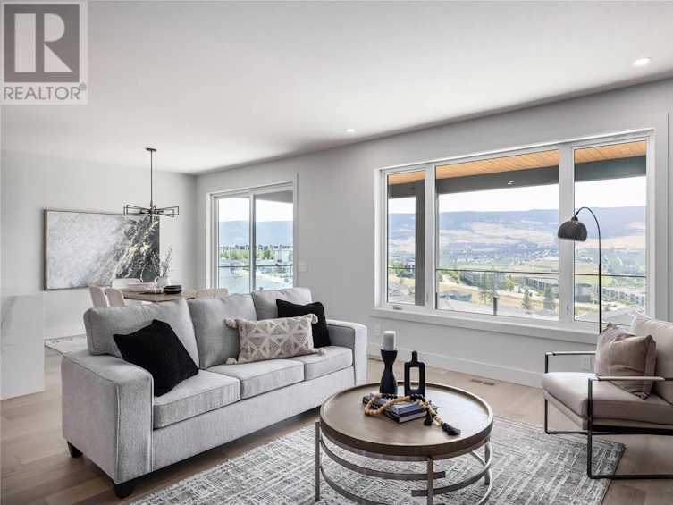 709 Carleton Street, Kelowna, BC, V1V 0J2 - 4
