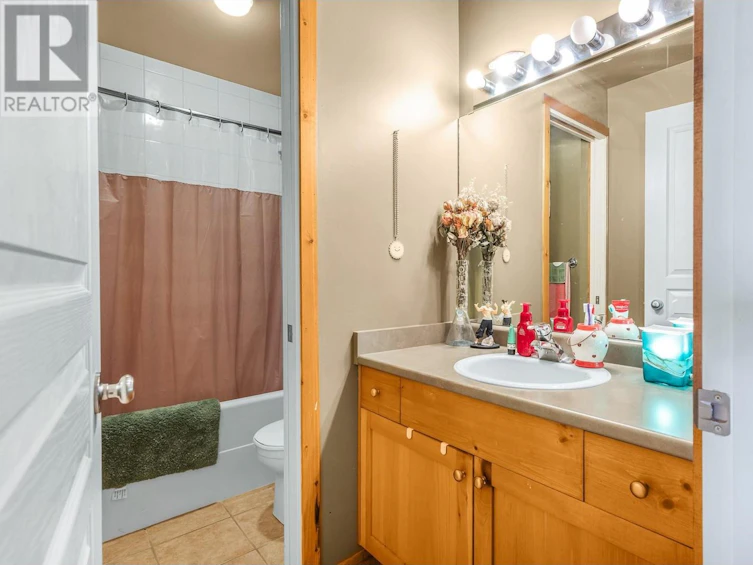 104-9802 Silver Star Road, Armstrong, BC, V1B 3W9 - 5