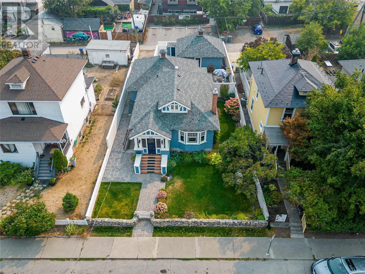 619 St Paul Street, Kamloops, BC, V2C 2K1 - 2