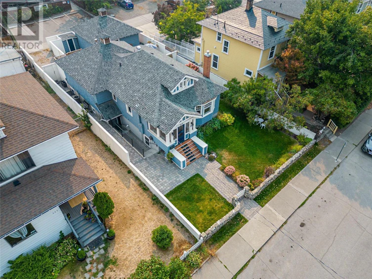 619 St Paul Street, Kamloops, BC, V2C 2K1 - 3
