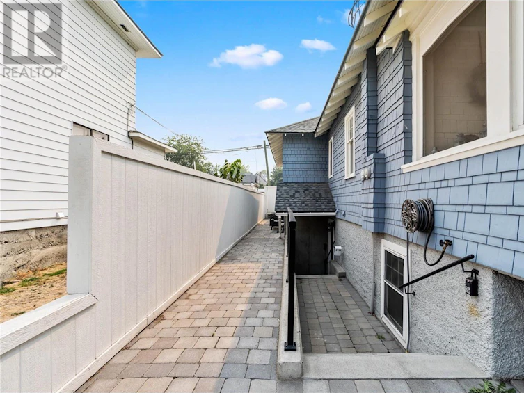 619 St Paul Street, Kamloops, BC, V2C 2K1 - 37
