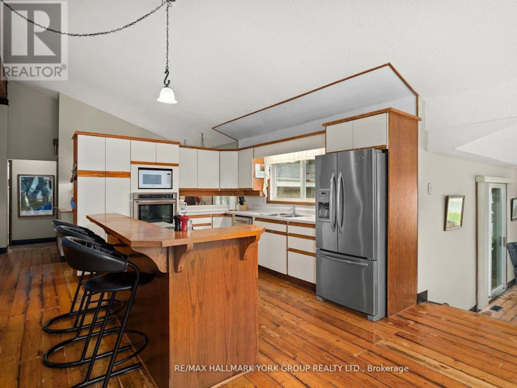 102 Albert Street, Kawartha Lakes, ON, K0M 1K0 - 13