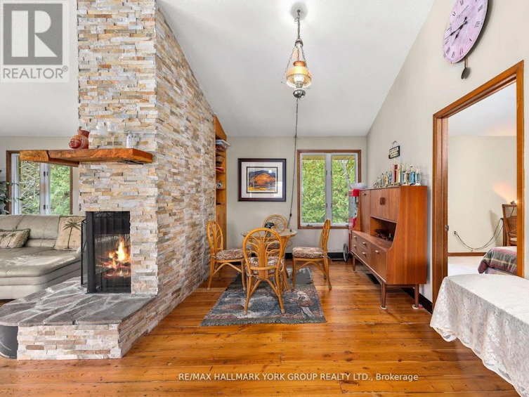 102 Albert Street, Kawartha Lakes, ON, K0M 1K0 - 18