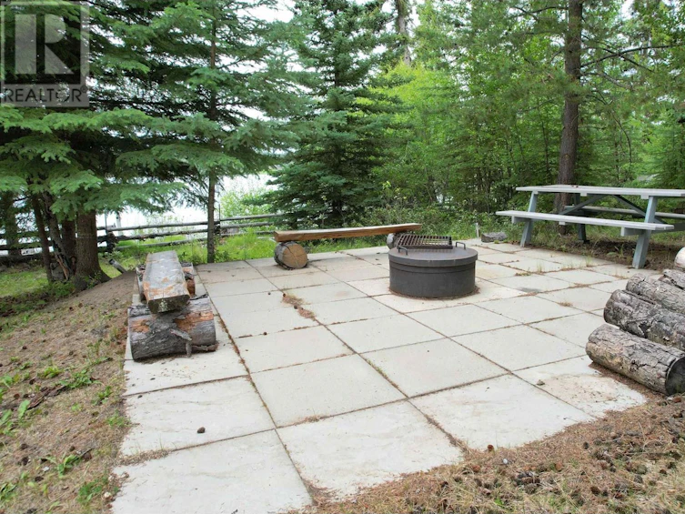6399 Moose Point Drive, 70 Mile House, BC, V0K 2K1 - 8