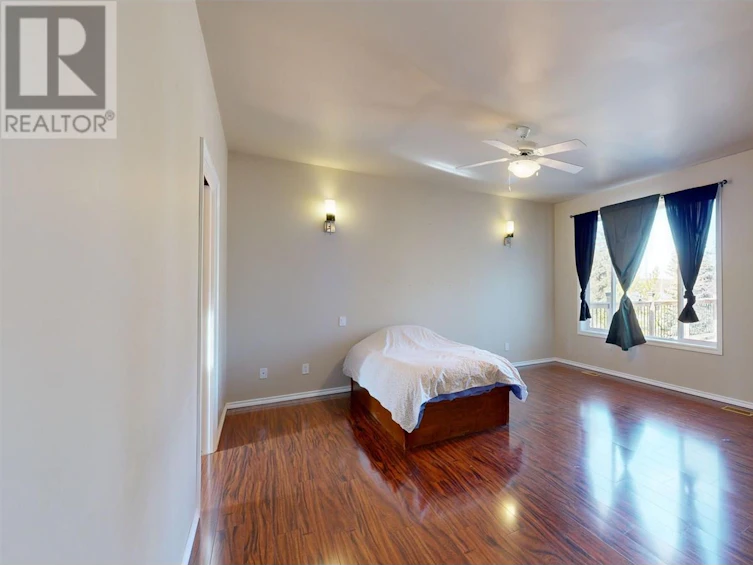 6399 Moose Point Drive, 70 Mile House, BC, V0K 2K1 - 21