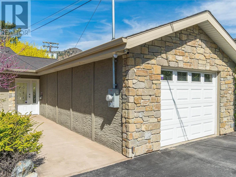 5198 Kipp Road, Kamloops, BC, V2C 4T2 - 12
