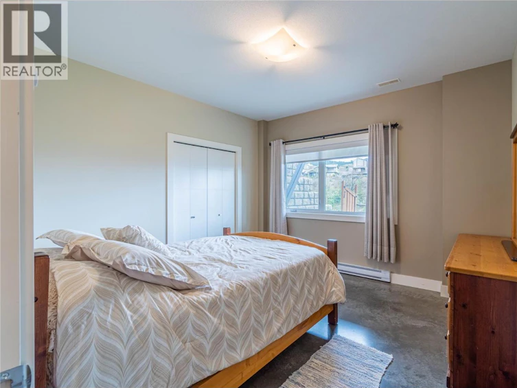 772 W Battle Street, Kamloops, BC, V2C 1H6 - 39