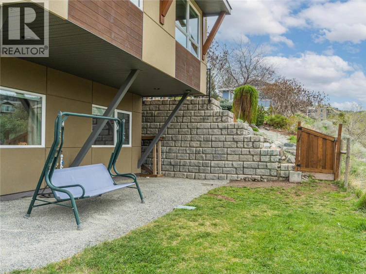772 W Battle Street, Kamloops, BC, V2C 1H6 - 55