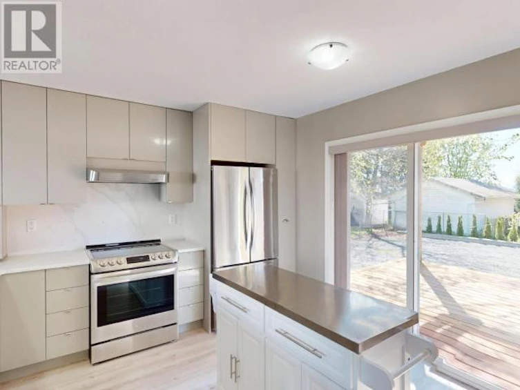 A-4555 Michigan Avenue, Powell River, BC, V8A 2S6 - 13