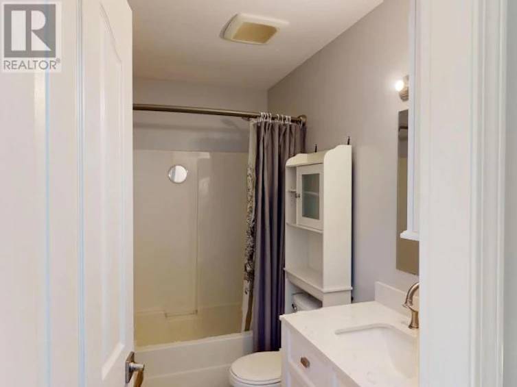 A-4555 Michigan Avenue, Powell River, BC, V8A 2S6 - 18