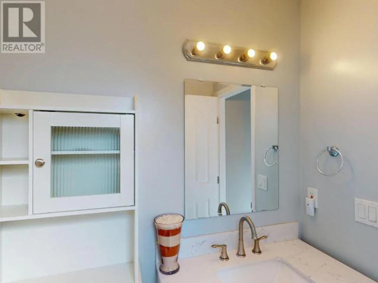 A-4555 Michigan Avenue, Powell River, BC, V8A 2S6 - 15