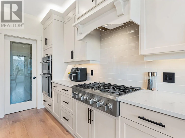 444 Cavell Place, Kelowna, BC, V1W 5A3 - 12