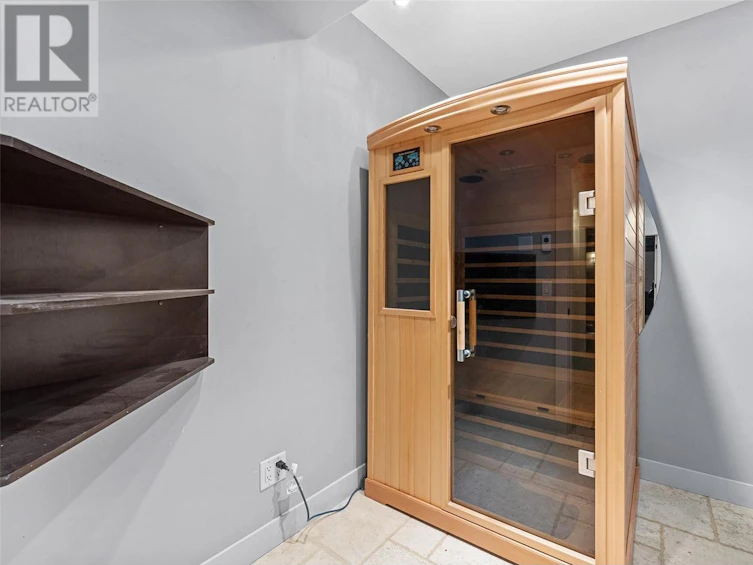 444 Cavell Place, Kelowna, BC, V1W 5A3 - 45