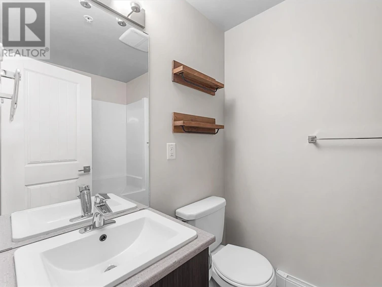 315-3731 Casorso Road, Kelowna, BC, V1W 5E9 - 14