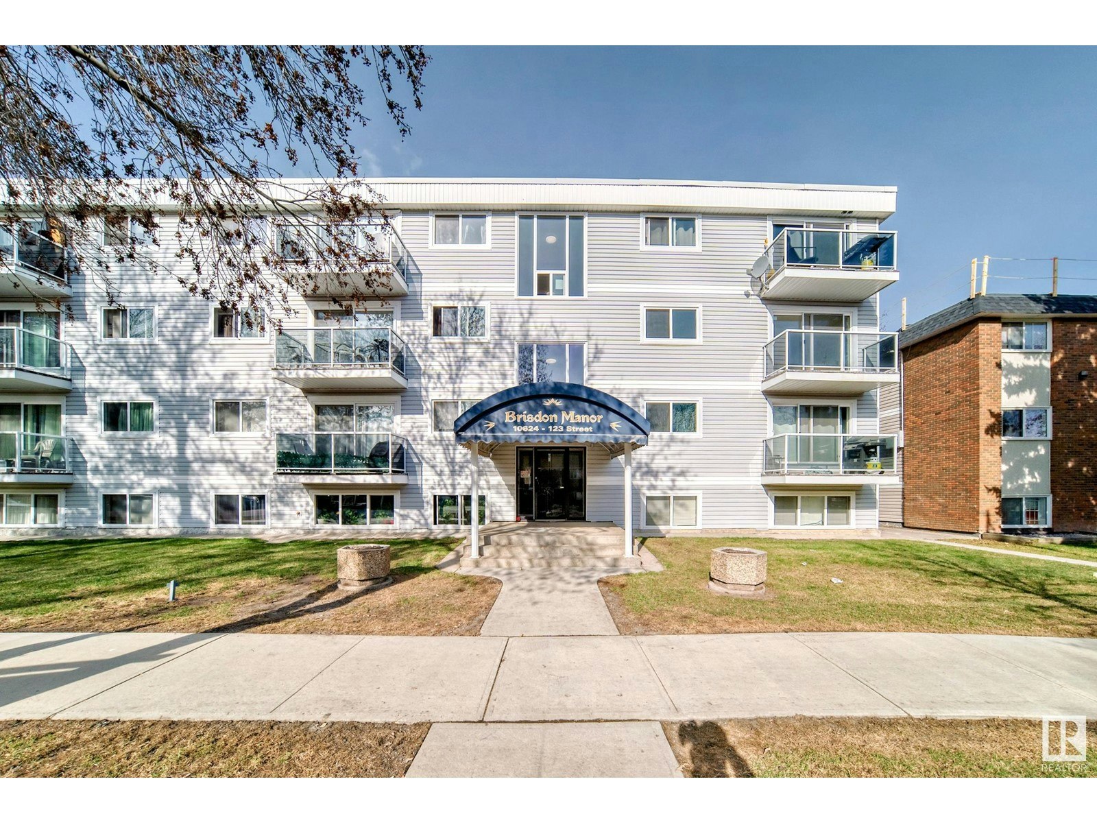 404-10624 123 Street NW, Edmonton, AB, T5N 1P2