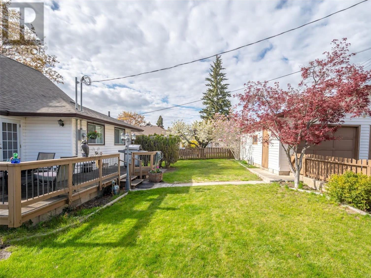1298 Kensington Street, Penticton, BC, V2A 4N4 - 32